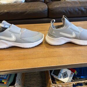 Nike Flex Runner 3, Size 7